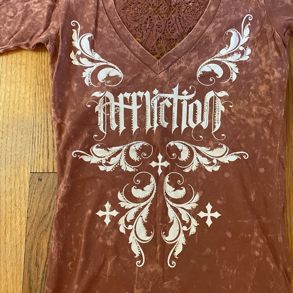 Affliction jeweled tee with lace fleur de lis size S, NWOT - Picture 2 of 5
